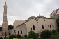 İMAM HATİPLER - Siirt Ulu Camii Ramazan Ayına Hazır