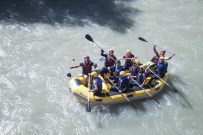ZAP SUYU - Zap Suyu'nda Rafting Heyecanı