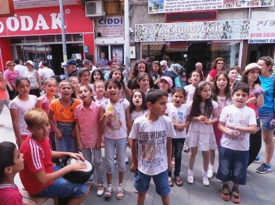 Ayvalık Belediyesi Zeytin Çekirdekleri Ramazanı Konserle Karşıladı