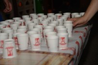 OSMANLI ŞERBETİ - Bilecik Belediyesi'nden Teravih Çıkışı Cemaate Osmanlı Şerbeti İkramı