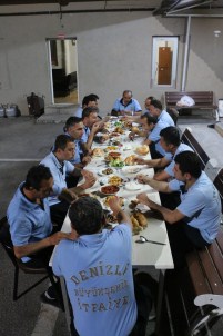 İtfaiye Bahçesinde İlk Sahur