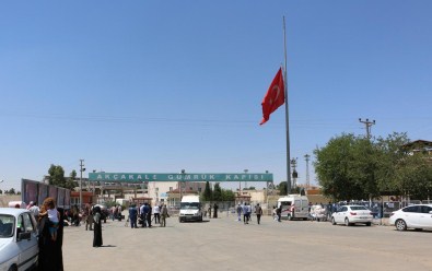 Kürt Grupların Tel Abyad'ı Ele Geçirmesi