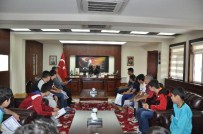 VEDAT BÜYÜKERSOY - Muş Valisi Büyükersoy Sporcu Ve İdarecileri Makamına Kabul Etti