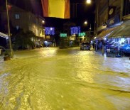 Bartın'da İşyerlerini Su Bastı, Alt Ve Üst Yapı Hasar Gördü