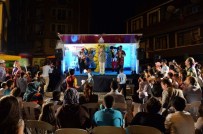 SÜTLÜCE - Beyoğlu'nda Çocuklara Her Gün Bayram Havasında Ramazan