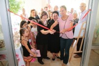 İSKENDER YÖNDEN - Didim Halk Eğitim Merkezinin Akbük Sergisi Açıldı