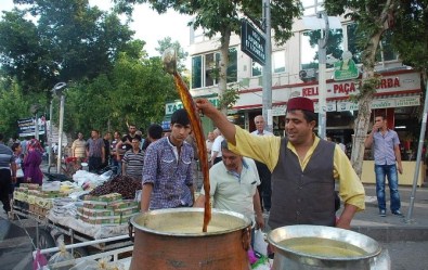 Ramazan Kendine HAS Tatları Da Beraberinde Getirdi