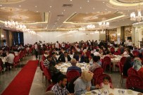 SULTANGAZİ BELEDİYESİ - Sultangazi'de Şehit Aileleri, Gaziler Ve Yetimler İftarda Bir Araya Geldi
