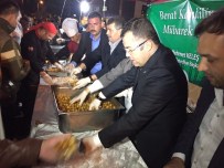 BERAT KANDILI - AK Parti İl Başkanı Keskin Lokma Dağıttı