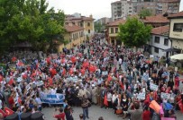 KADIN PLATFORMU - Eskişehir'de 'Başörtüsü' Eylemi