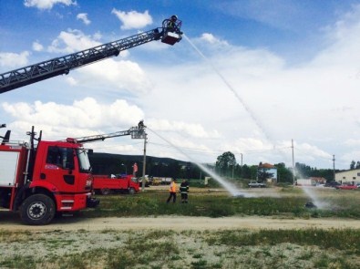 Hisarcık Belediyesi İtfaiye Amirliği'nden Yangın Tatbikatı