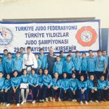 KEMAL AYDıN - Judo Yıldızlarda Kağıtspor Rakip Tanımadı