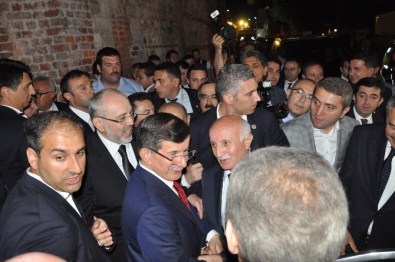 Davutoğlu Açıklaması 'Acıların En Önemli Sebebi STK'ların Parçalanmadır'