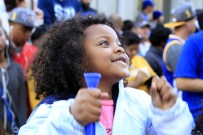 GOLDEN STATE WARRIORS - NBA Şampiyonu İçin Kutlama