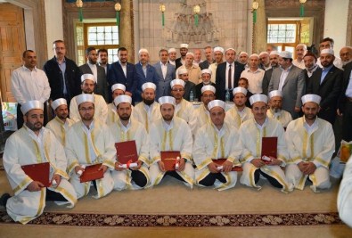 Nevşehir'de Kurra Hafızlar İcazetlerini Aldı