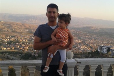 Babalar Günü'nde Babasız Kaldı