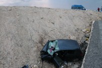 Otomobil Şarampole Uçtu Açıklaması 1 Ölü, 4 Yaralı