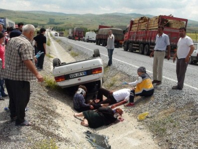 Yozgat'ta 2 Ayrı Trafik Kazası Açıklaması 9 Yaralı