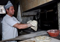 Yüzlerce Derece Sıcaklıkta Ramazan