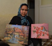 Afganlı Ressam Kızın Hayali