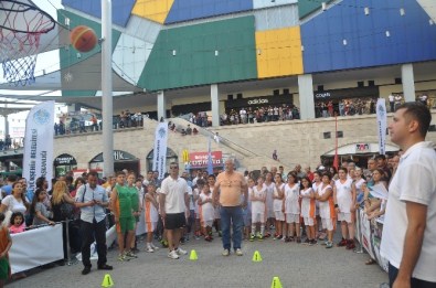 Forum Mersin AVM'de 'Babalar Günü' Etkinliği