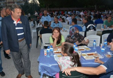 Laleli Mahallesi Sakinleri Başkan Çerçi İle İftar Açtı