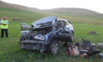 Ağrı'da Otomobil Şarampole Devrildi Açıklaması 5 Yaralı