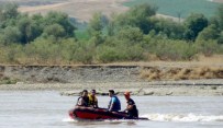 Batman Çayı'nda 5 Kişi Mahsur Kaldı