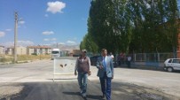 YAYA KALDIRIMI - Belediye Başkanı Akdoğan Belediye Yatırımlarını İnceledi