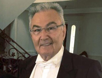 Deniz Baykal frak giydi ilk sözü o oldu