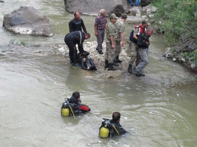 Derede Boğulan Çocuğun Cesedi Bulundu