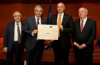 AVRUPA KONSEYI PARLAMENTERLER MECLISI - Karşıyaka Belediyesi Büyük Ödülü Strazburg'da Aldı