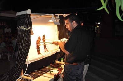 Meddah Ve Karagöz Edremitliler İle Buluştu