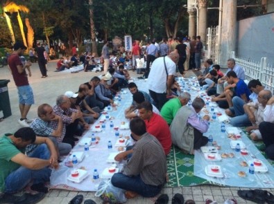 Muratpaşa Cami'nde Medine Usulü İftar, Enderun Usulü Teravih