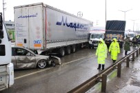 Sağanak Yağmur Zincirleme Kazaya Neden Oldu Açıklaması 7 Yaralı