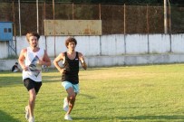 VE GOL - Salih Uçan'dan çocuklara futbol dersi