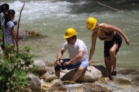 SAKLıKENT - Selami Şahin Saklıkent Kanyonunu Gezdi