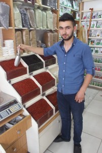 Stokçular Nedeniyle Baharata Zam