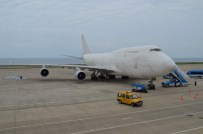 MOLDOVA - Trabzon Havalimanı Dev Uçakların Uğrak Yeri