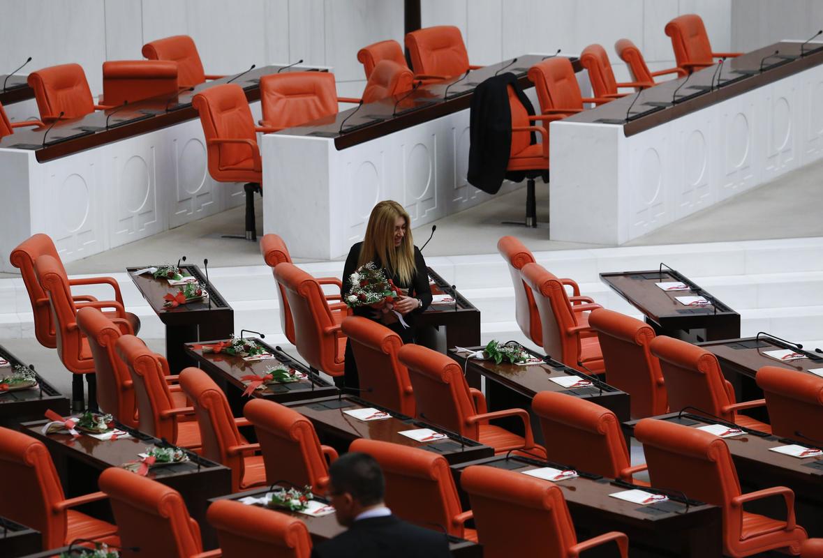 TBMM Genel Kurulu'nda açılış hazırlıkları