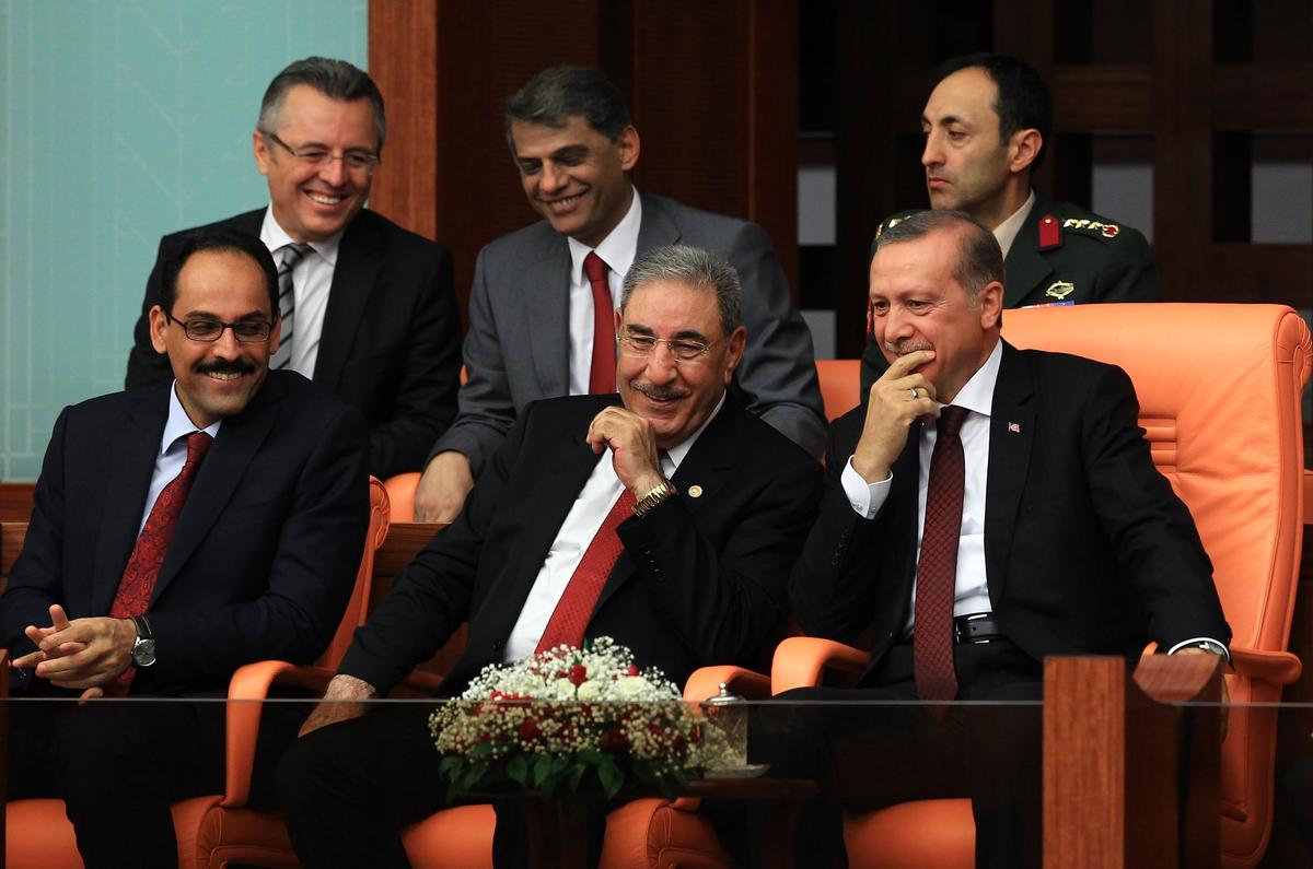 Erdoğan Meclis'te yemin törenini izledi