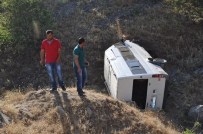 ORMANLı - Hakkari'de Trafik Kazası 1 Yaralı