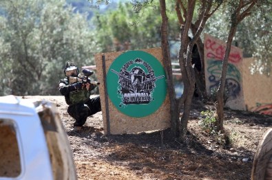 Karşıyaka'da Paintball Heyecanı Başladı