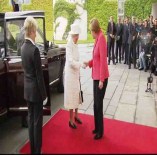 İNGİLTERE KRALİÇESİ - Kraliçe Elizabeth Almanya Başbakan İle Görüştü