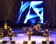 ROCK - Moğollardan İzmir'de Müzik Ziyafeti