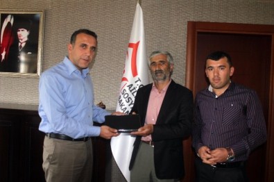 Ağrı'da 13 Engelli Öğrenciye 'Engelli Erişilebilirlik Cihazı Ve Tablet' Dağıtımı Yapıldı