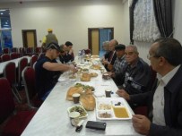 ABDULLAH KÜÇÜK - Bor Müftülüğünden İftar Yemeği