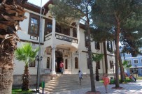 ENGELLİ ASANSÖRÜ - Kaymakamlık Tarihi Binasında Hizmete Başladı