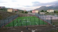 YENIYıLDıZ - Niğde İl Özel İdaresi Niğde'nin Her Yerine Futbol Sahası Yapıyor