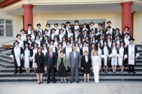 Özel Sanko Koleji'nde Mezuniyet Mutluluğu